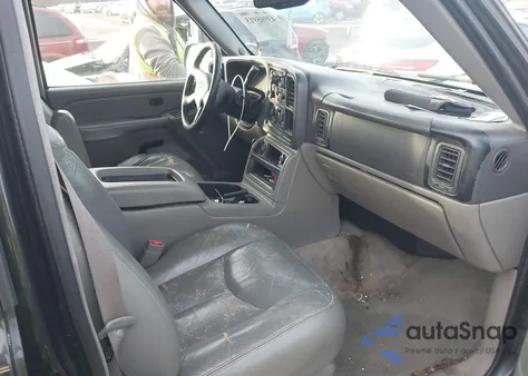 2004 Chevrolet Suburban 1500 Ls from USA, damaged, VIN 1GNEC16Z74J234216